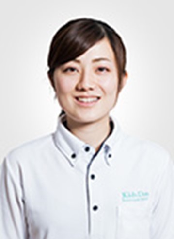 れおな先生（保育士）